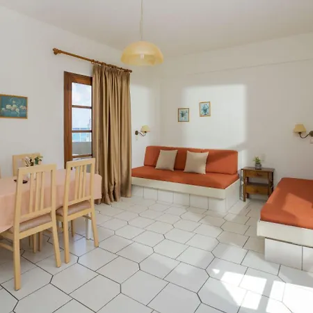 John Mary By Estia Aparthotel 3*