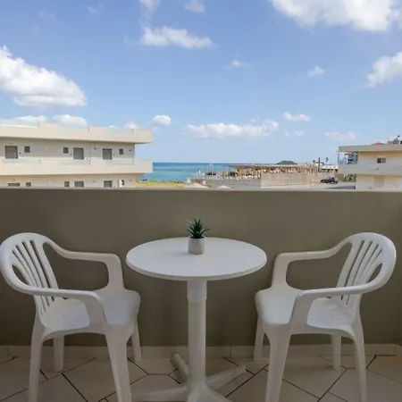 Hotel apartamentowy John Mary By Estia 3*