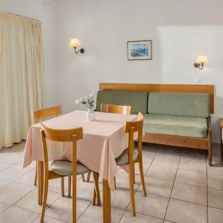 Aparthotel John Mary By Estia